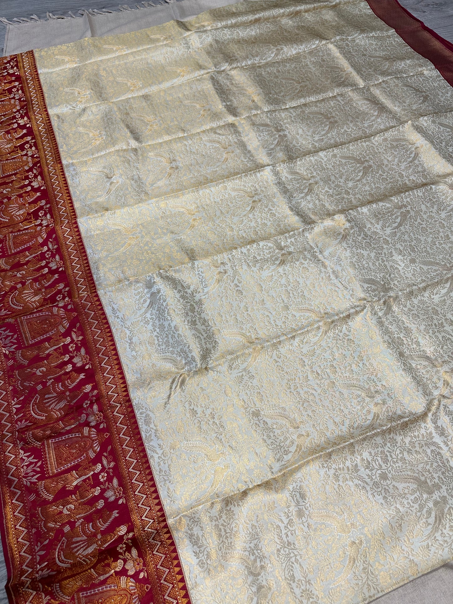 White & Deep Red Bridal Pure Kanchipuram Silk Saree | Silk Mark Certified