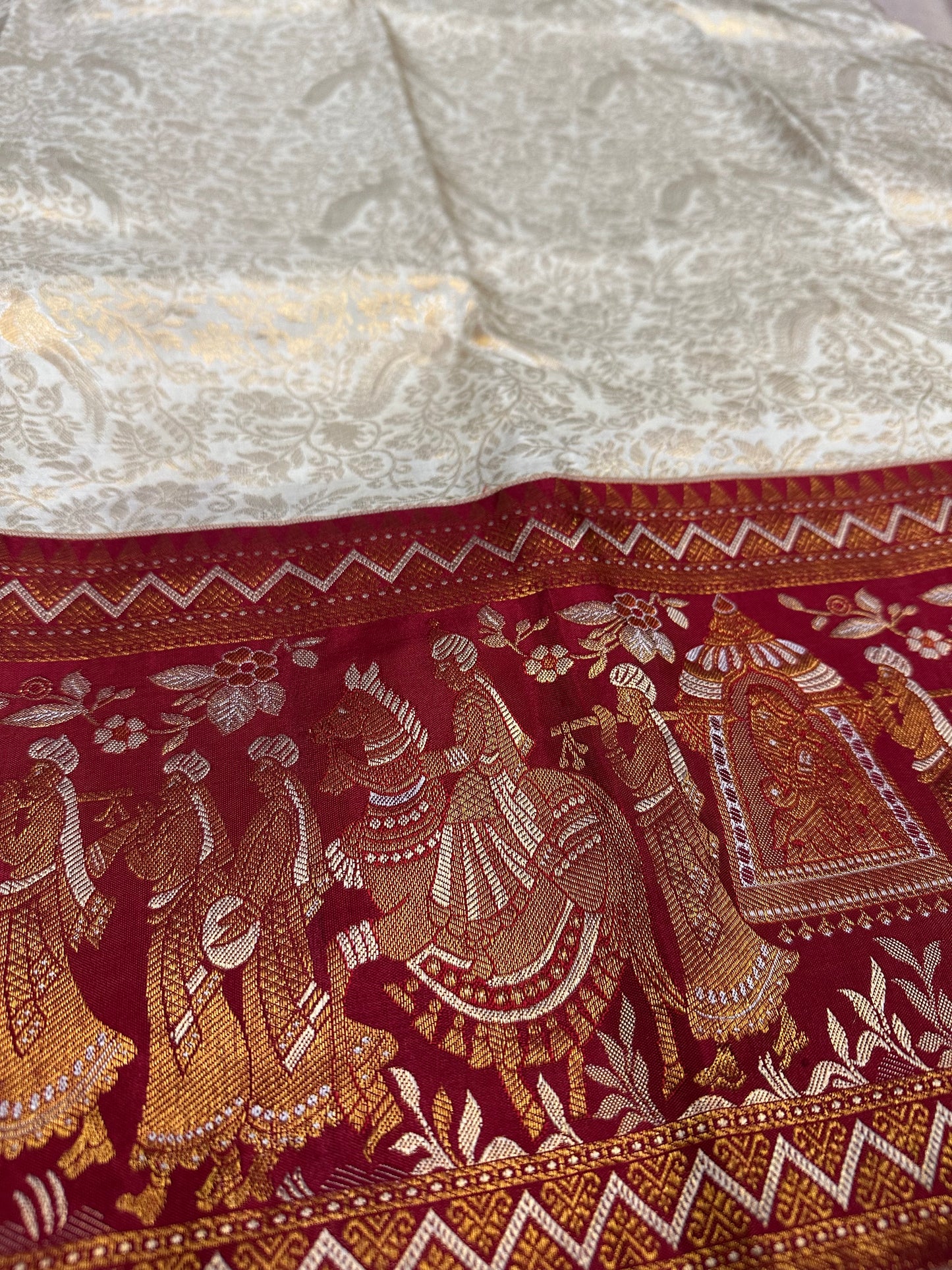 White & Deep Red Bridal Pure Kanchipuram Silk Saree | Silk Mark Certified