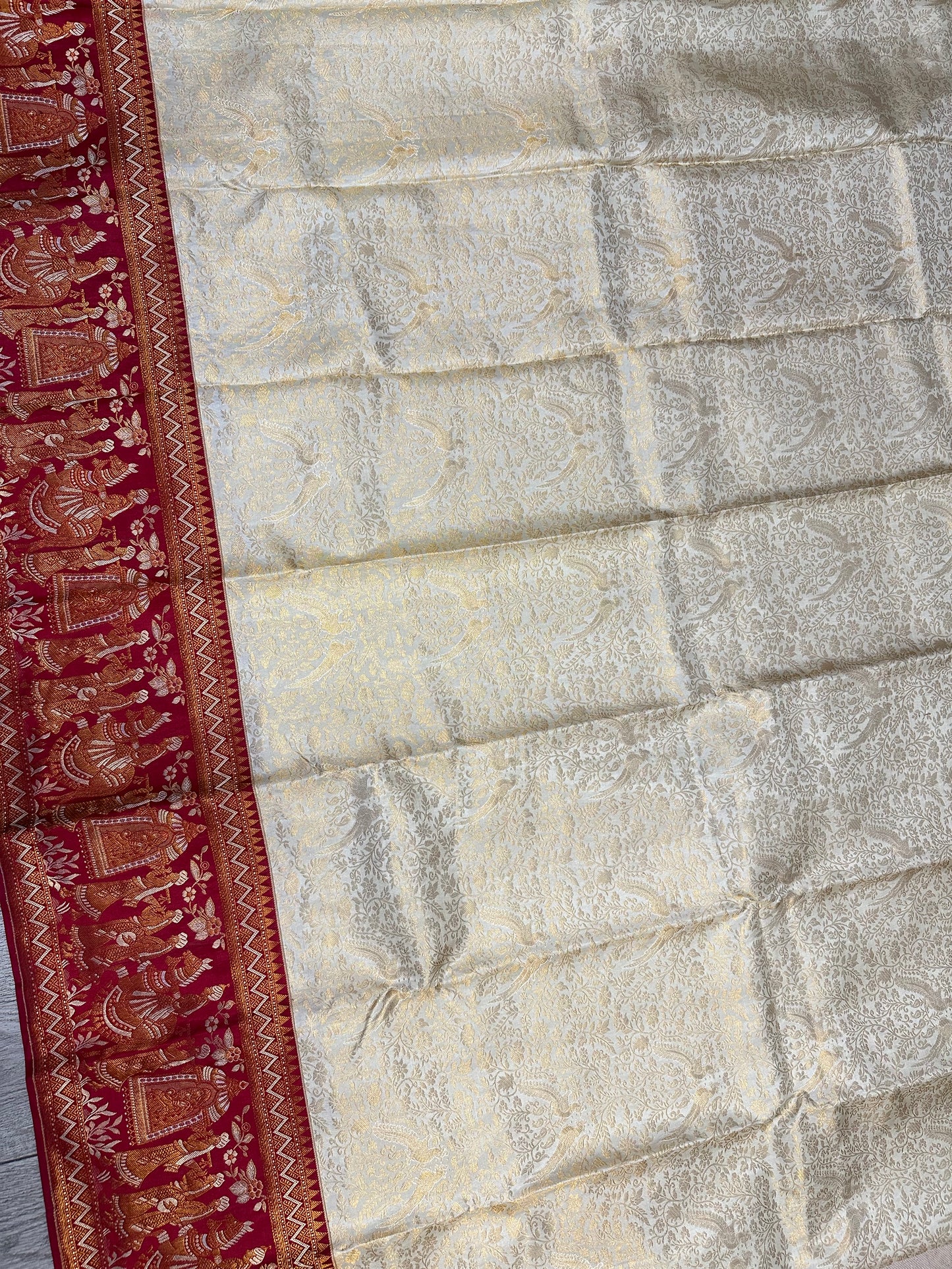 White & Deep Red Bridal Pure Kanchipuram Silk Saree | Silk Mark Certified