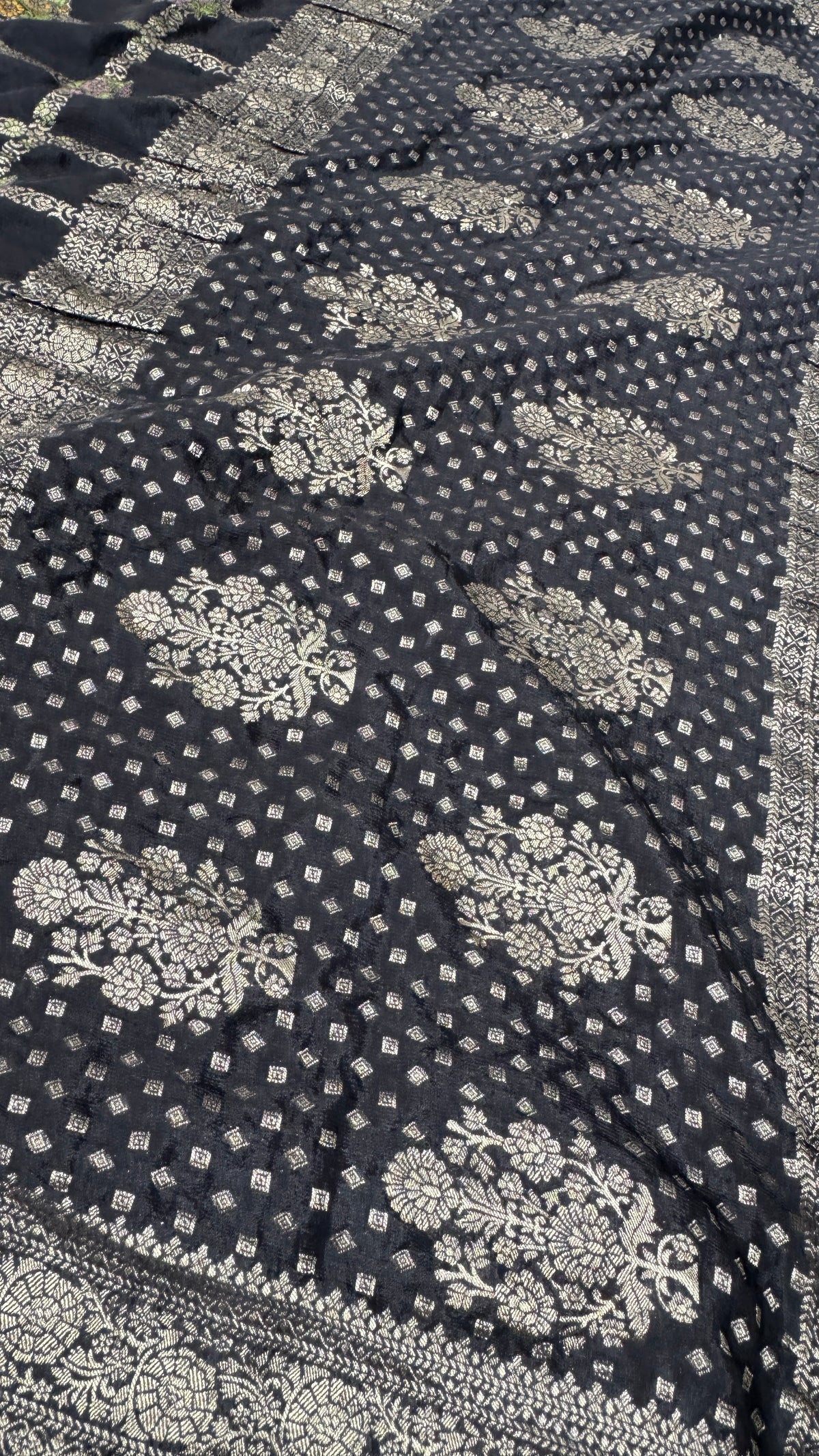 Crushed Munga Silk Banarasi Saree – Black with Meenakari Buttas