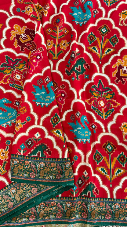 A Kashmiri Pashmina Banarasi Handwoven Sarees with Patola prints - Red with Green
