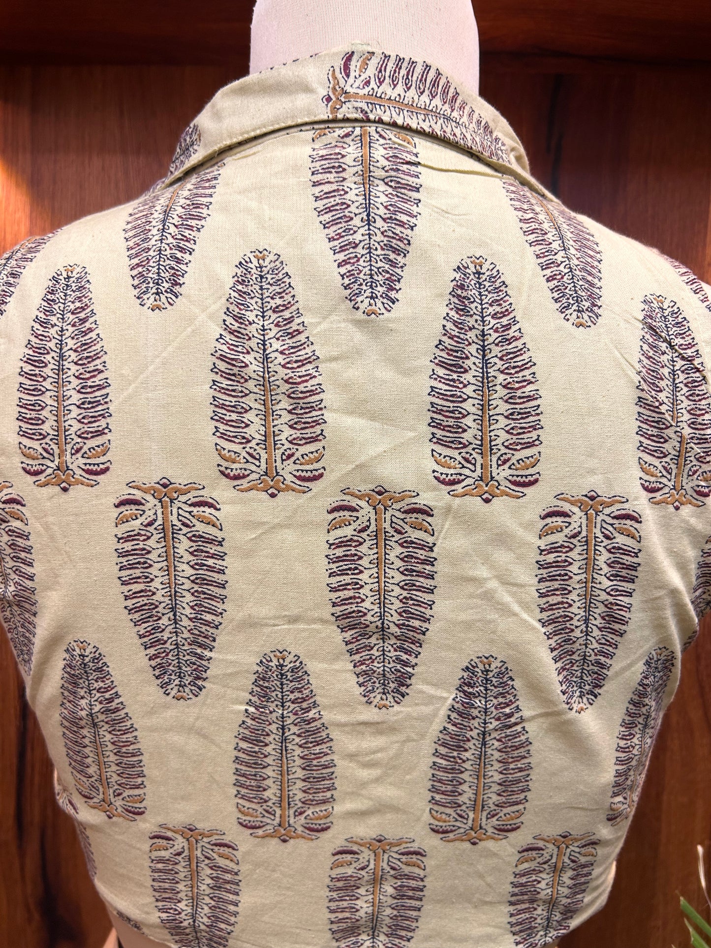 Ivory & Plum Printed Collared Designer Blouse