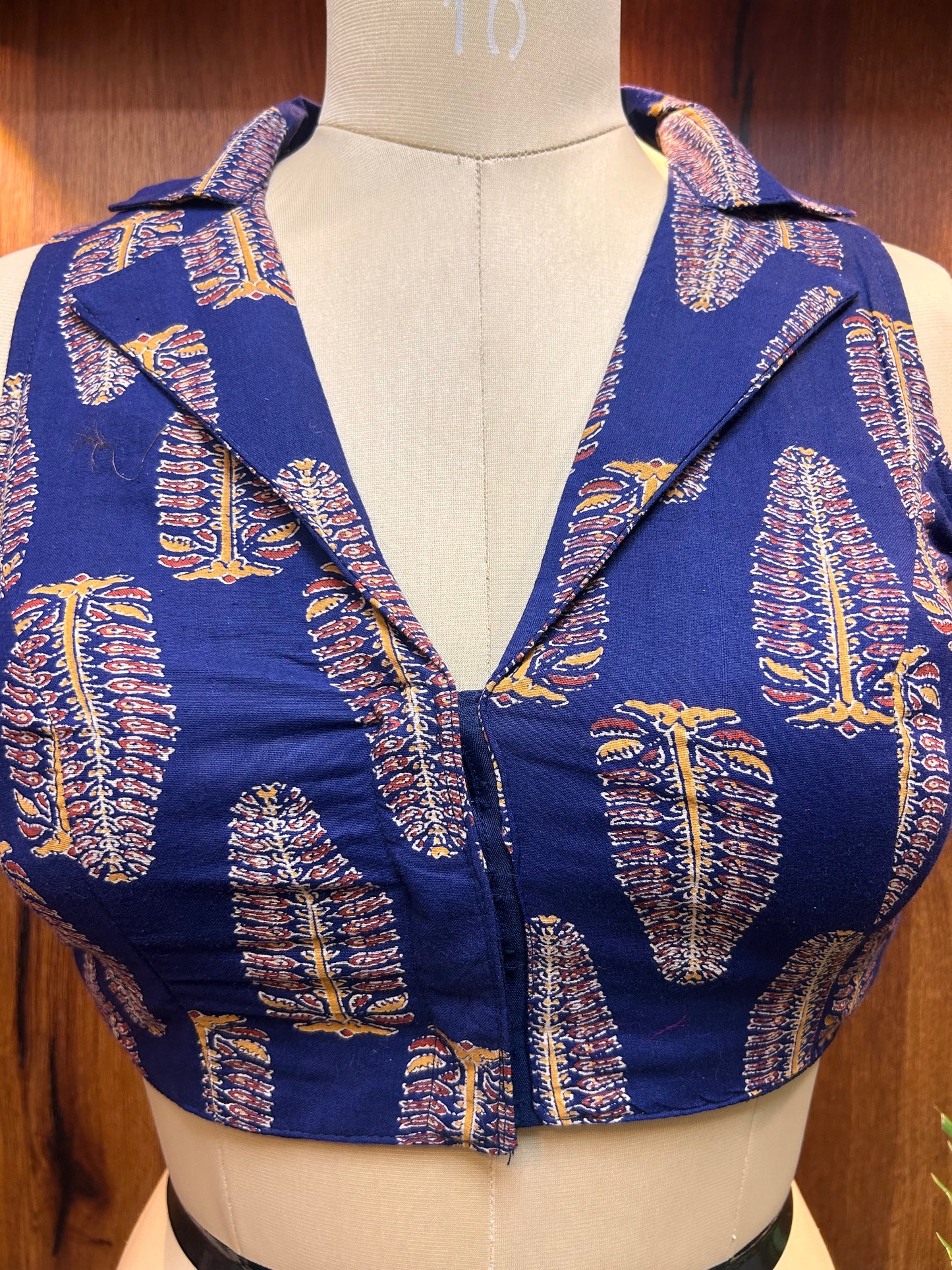 Navy Blue Collared Sleeveless Blouse