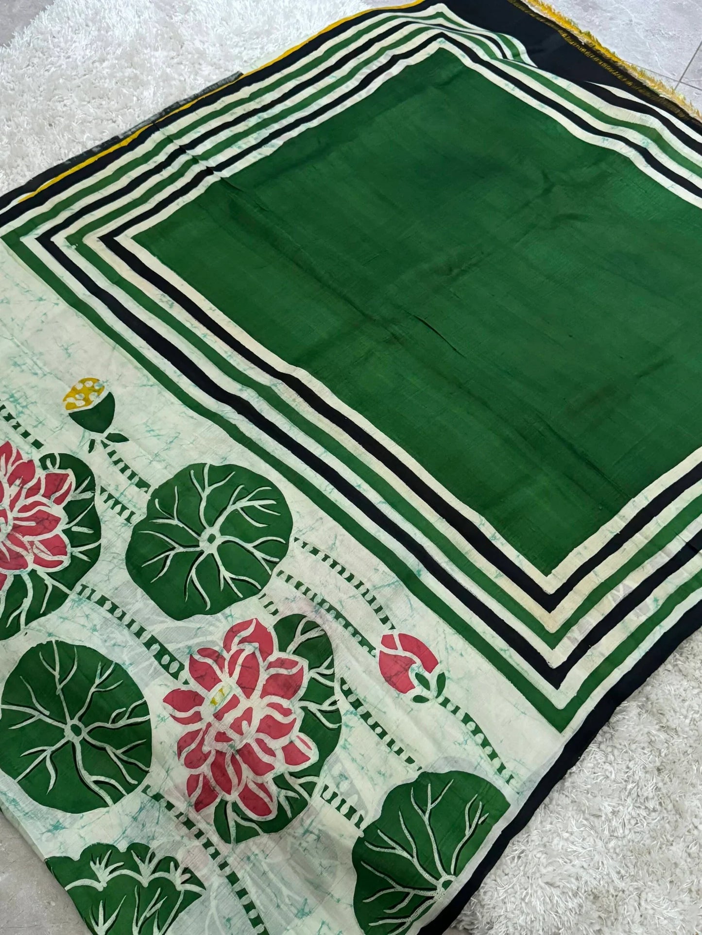 Pure Mulberry silk saree-Batik prints-Green|Silk Mark Certified