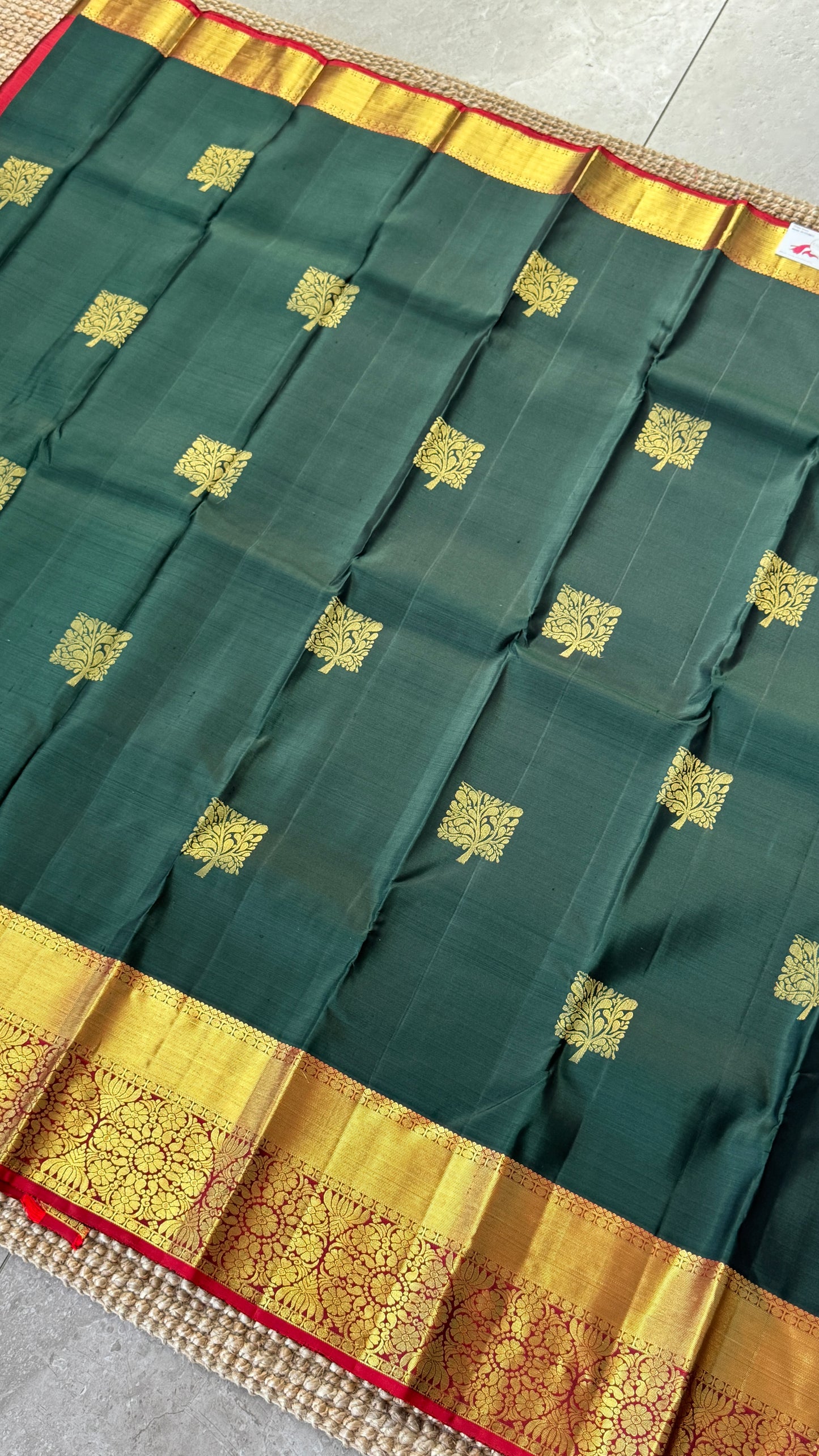 Bottle Green Pure Kanchipuram Silk Saree with Contrast Red Pallu & Border | Silk Mark Certified