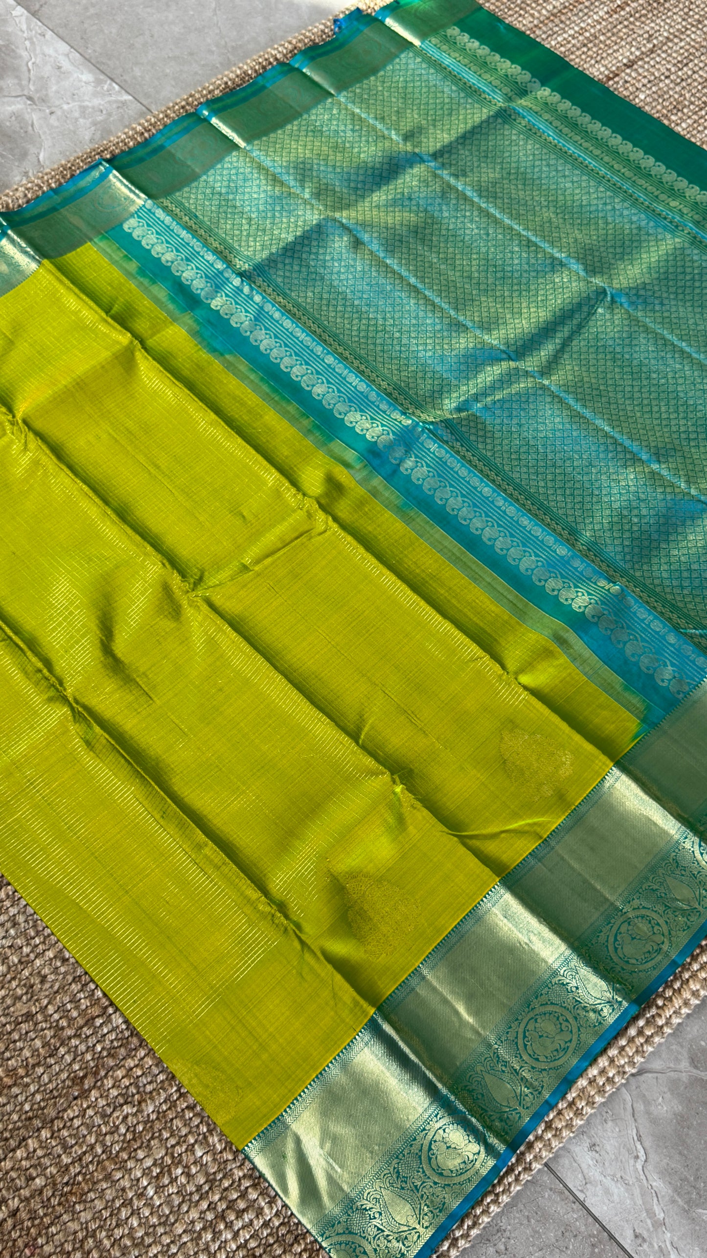 Green Pure Kanchipuram Silk Saree with Contrast Rama Blue Border | Silk Mark Certified