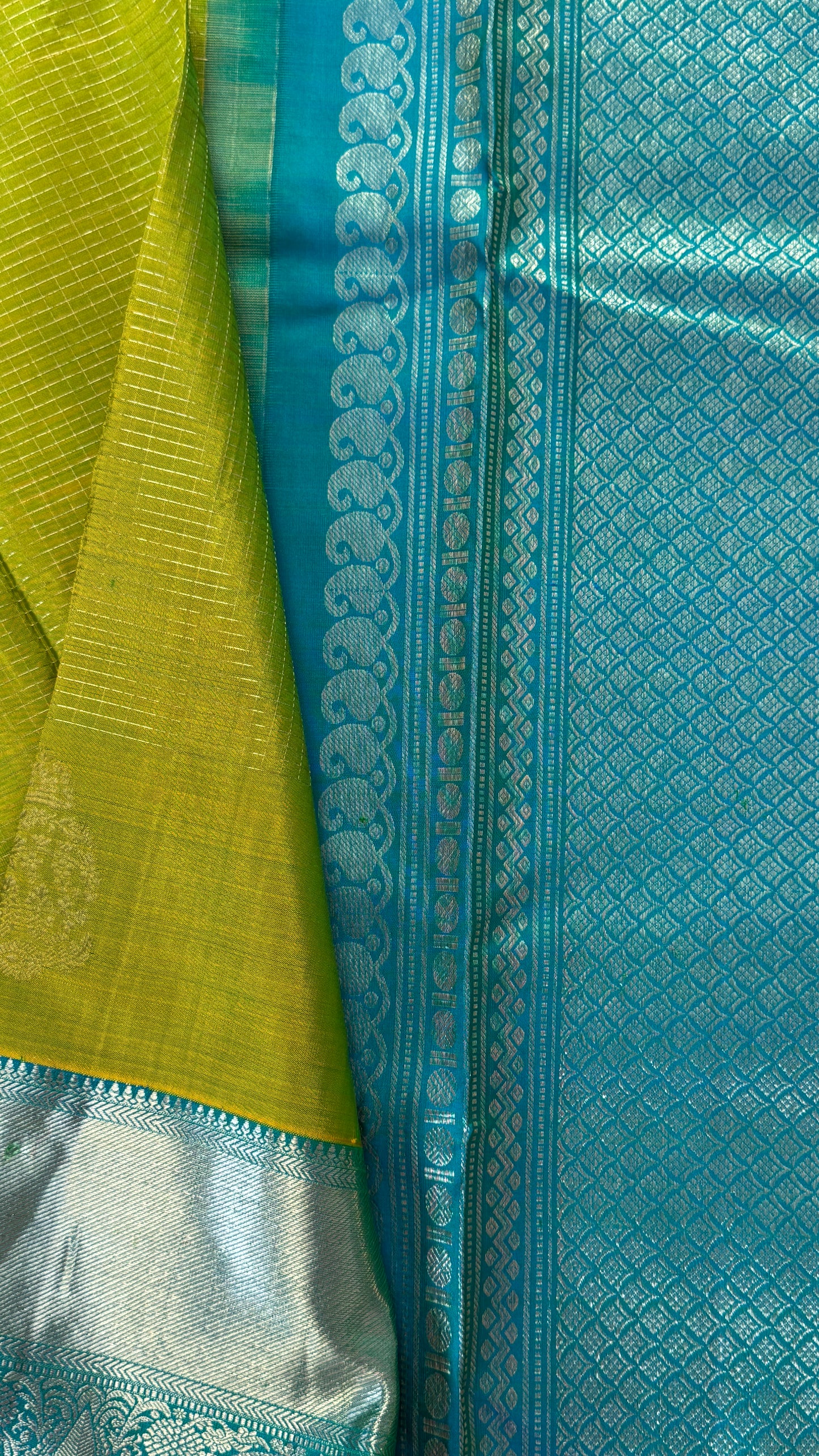 Green Pure Kanchipuram Silk Saree with Contrast Rama Blue Border | Silk Mark Certified