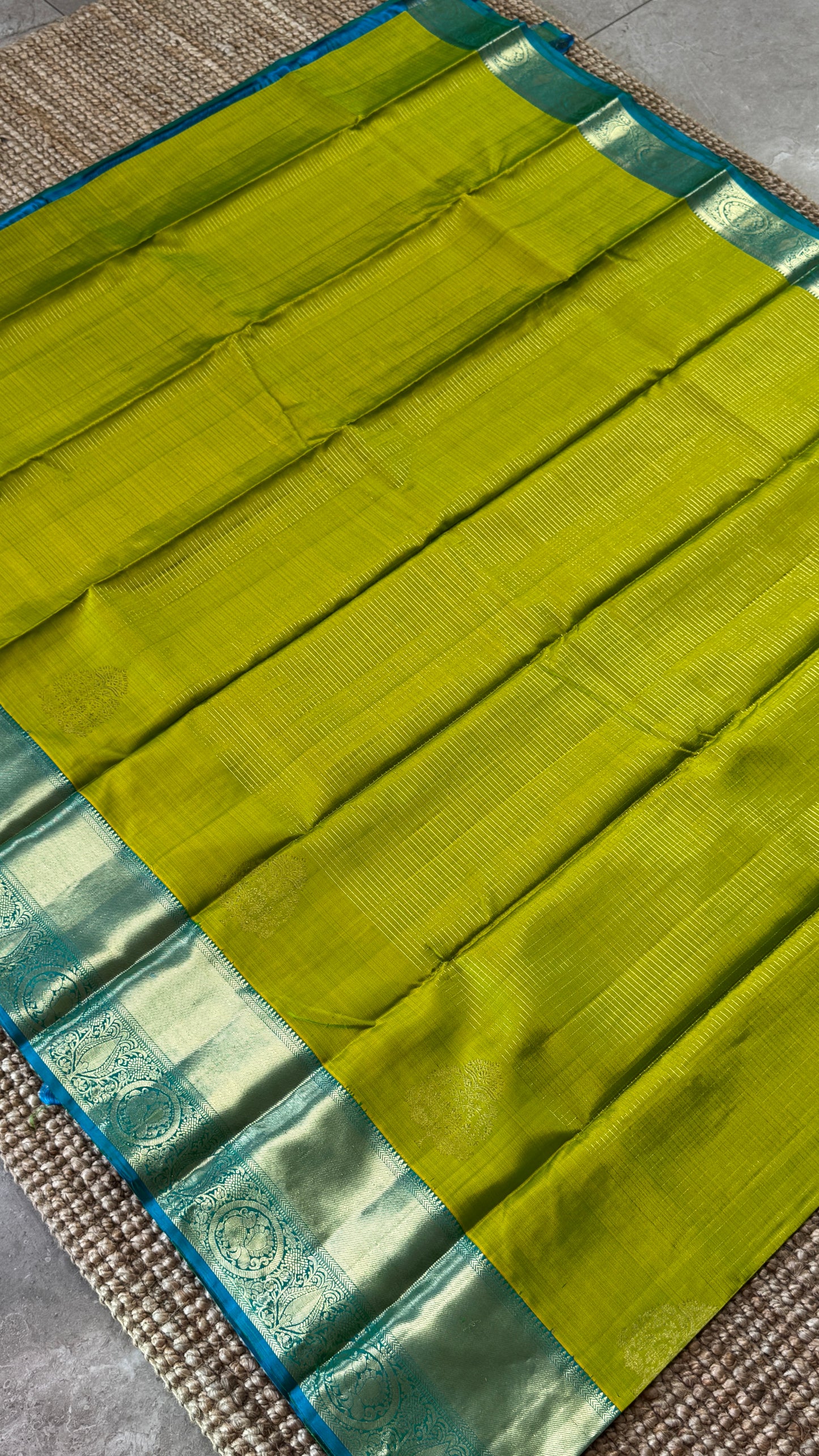 Green Pure Kanchipuram Silk Saree with Contrast Rama Blue Border | Silk Mark Certified