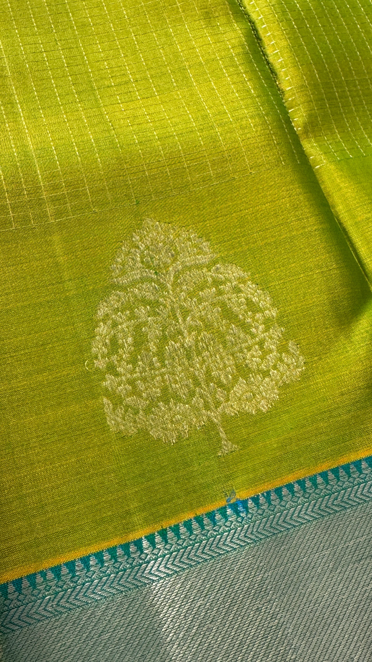 Green Pure Kanchipuram Silk Saree with Contrast Rama Blue Border | Silk Mark Certified