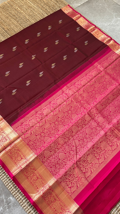 Maroon Pure Kanchipuram Silk Saree with Contrast Pink Border & Pallu | Silk Mark Certified