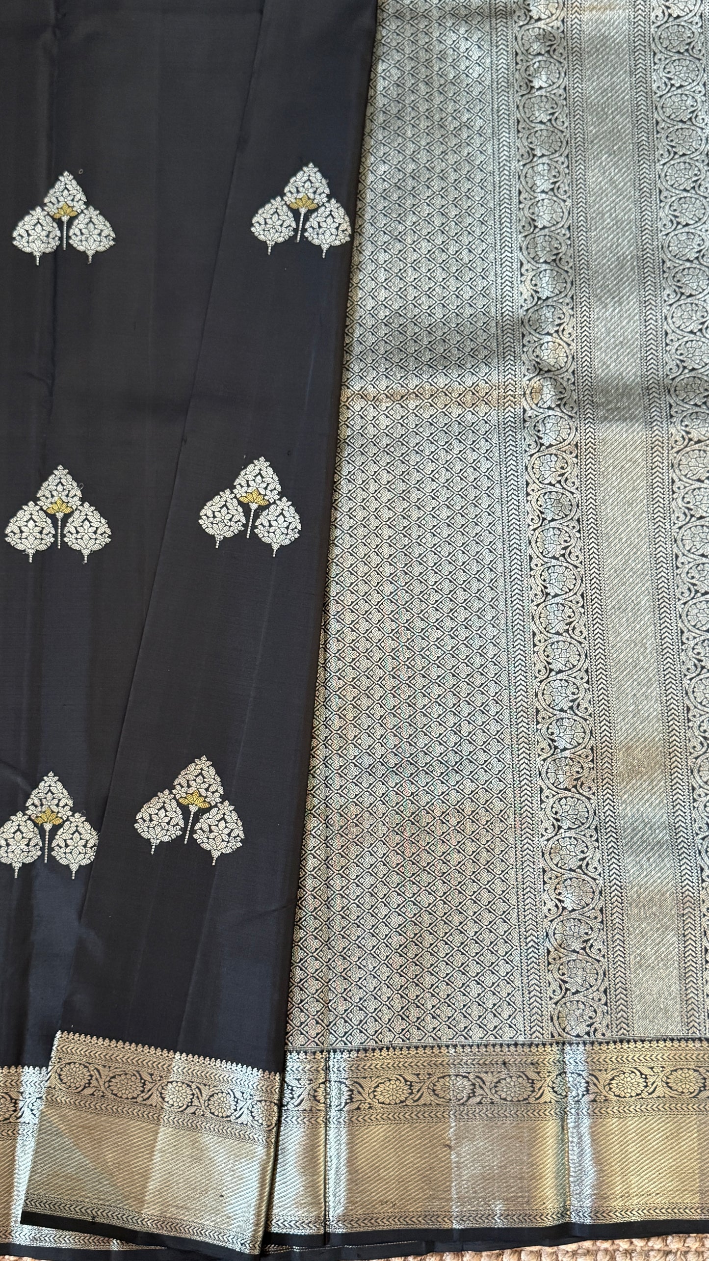 Black Beauty Pure Kanchipuram Silk Saree with Silver Zari Elegance | Silk Mark Certified