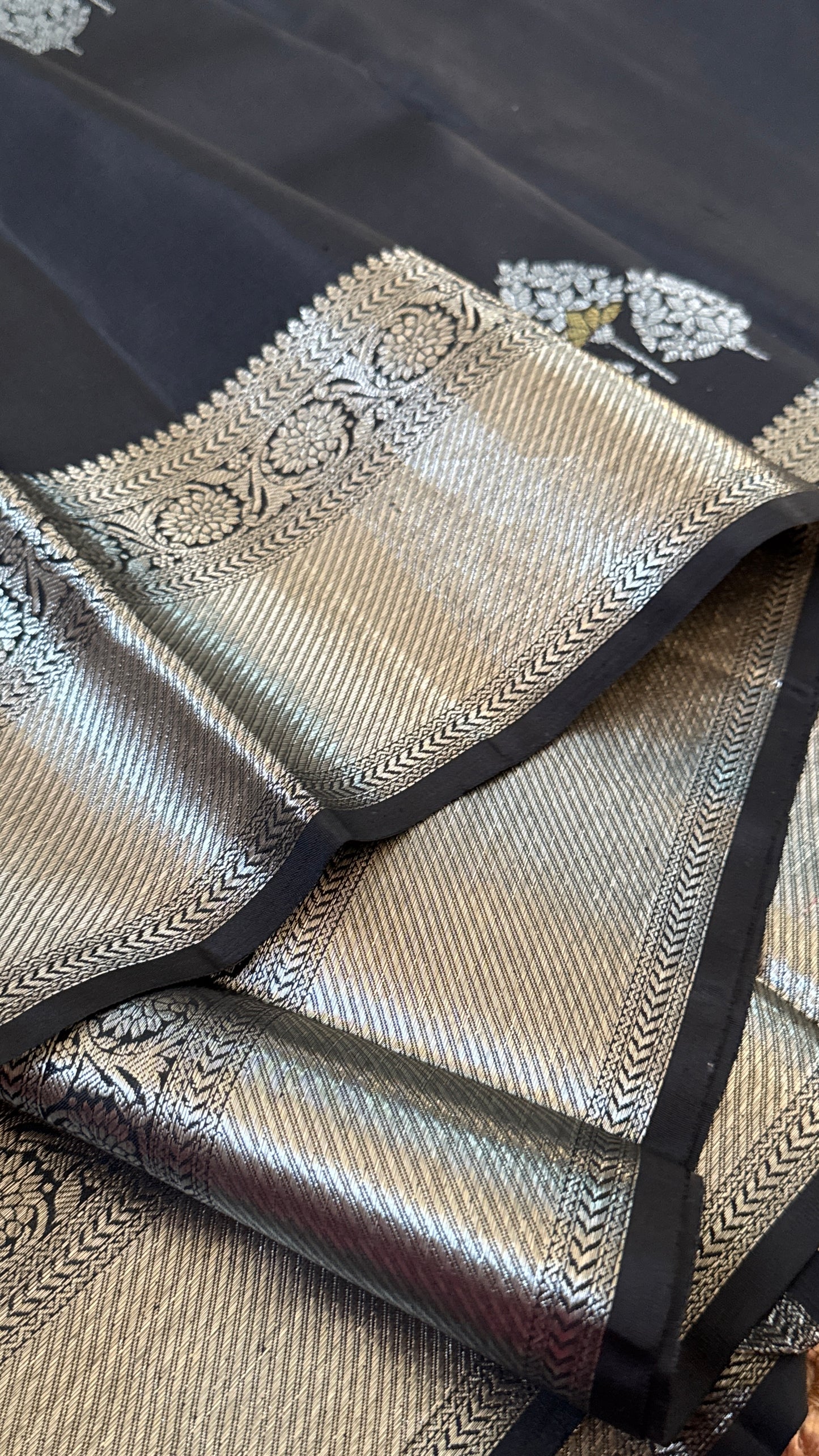 Black Beauty Pure Kanchipuram Silk Saree with Silver Zari Elegance | Silk Mark Certified