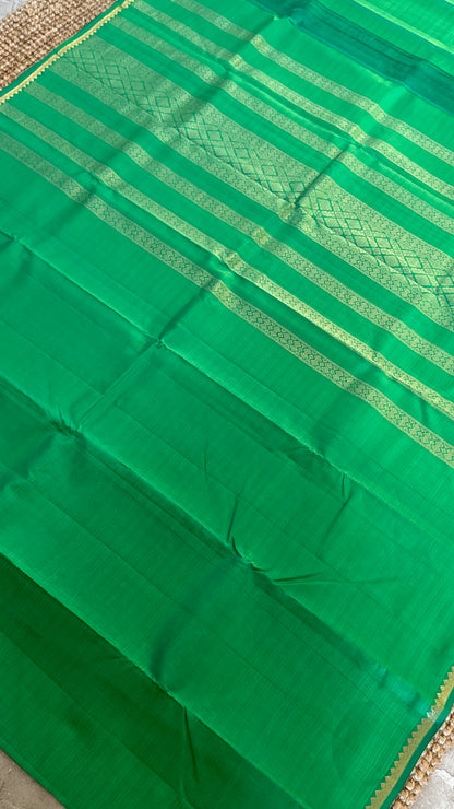 Rama Green Pure Silk Handwoven Saree with Thin Gold Zari Borders | Silk Mark Certified