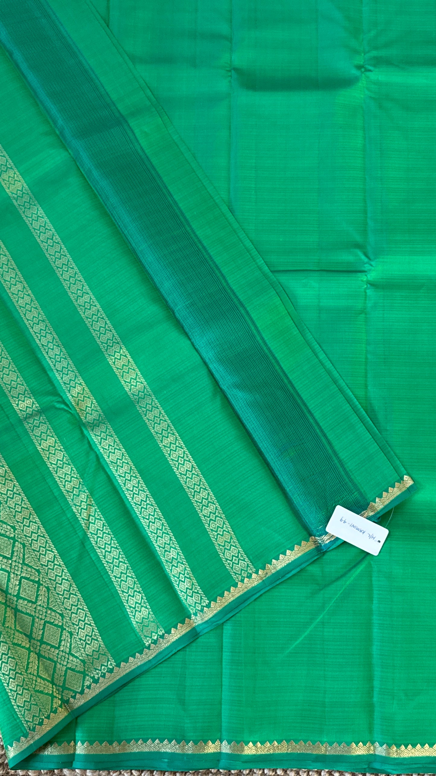 Rama Green Pure Silk Handwoven Saree with Thin Gold Zari Borders | Silk Mark Certified