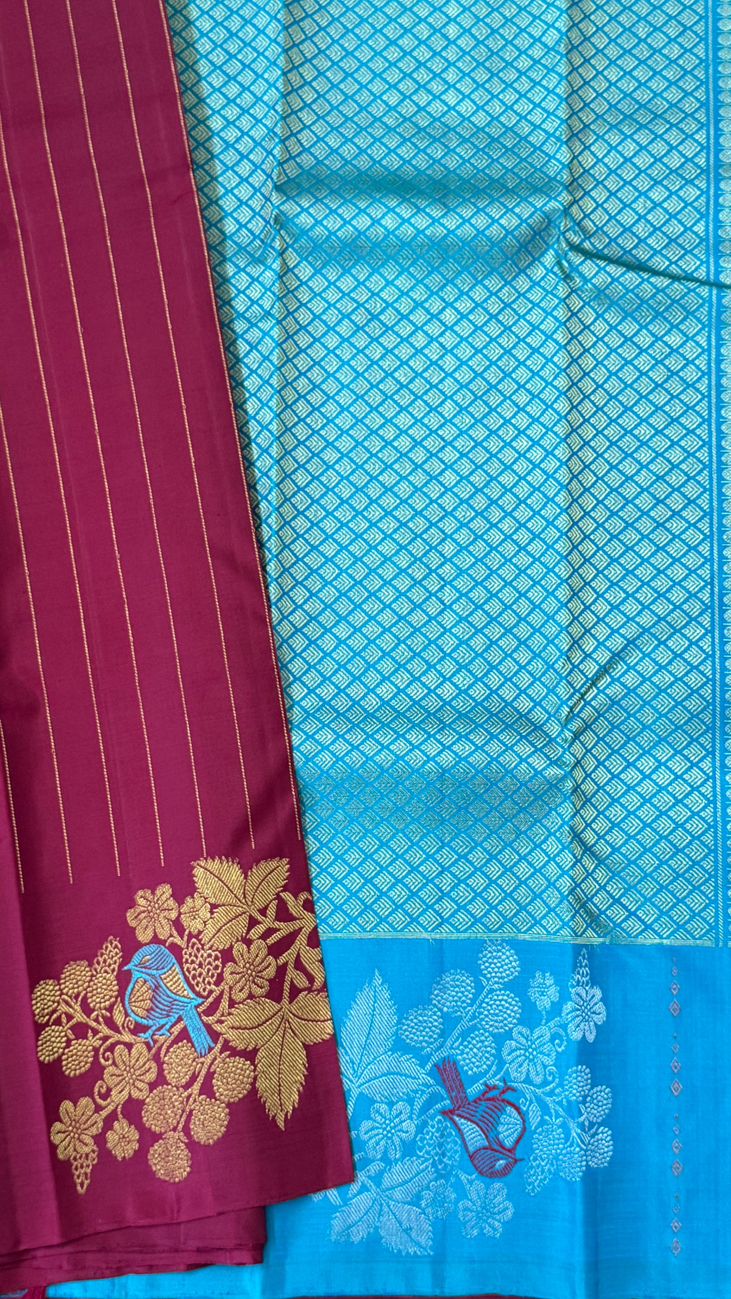 Maroon & Blue Borderless Pure Kanchipuram Silk Saree with Dual Zari Motifs | Silk Mark Certified