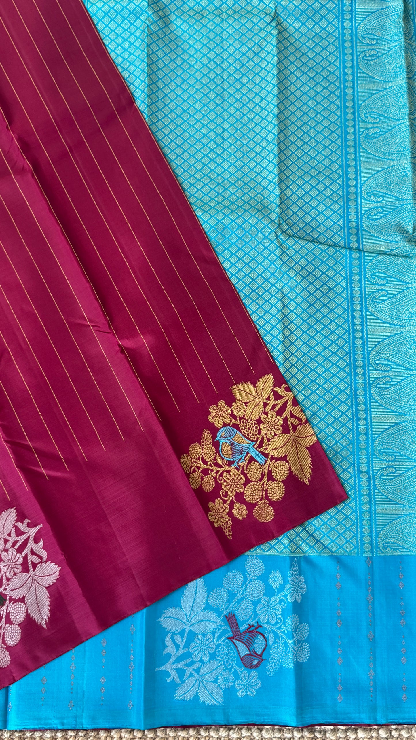 Maroon & Blue Borderless Pure Kanchipuram Silk Saree with Dual Zari Motifs | Silk Mark Certified