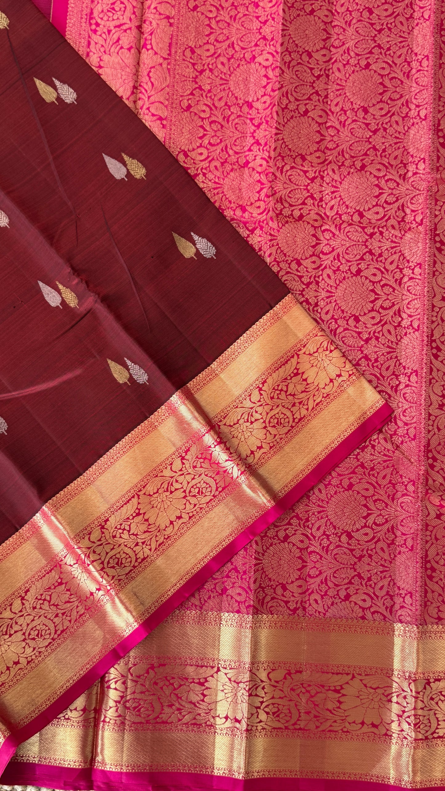 Maroon Pure Kanchipuram Silk Saree with Contrast Pink Border & Pallu | Silk Mark Certified