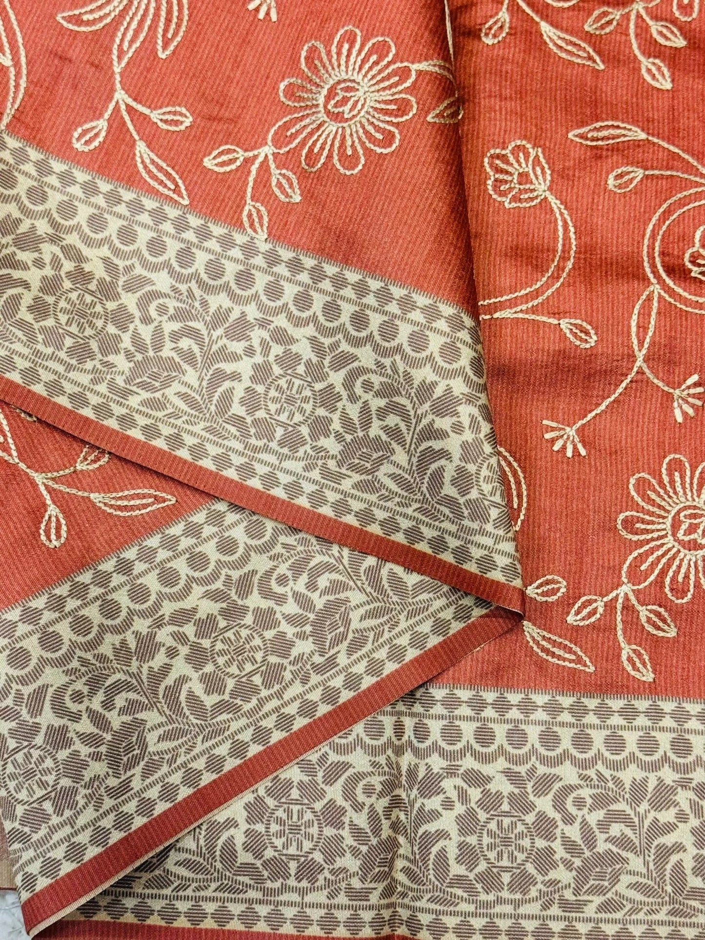 HANDLOOM SEMI TUSSAR RAW SILK EMBROIDERED SAREE – PEACH