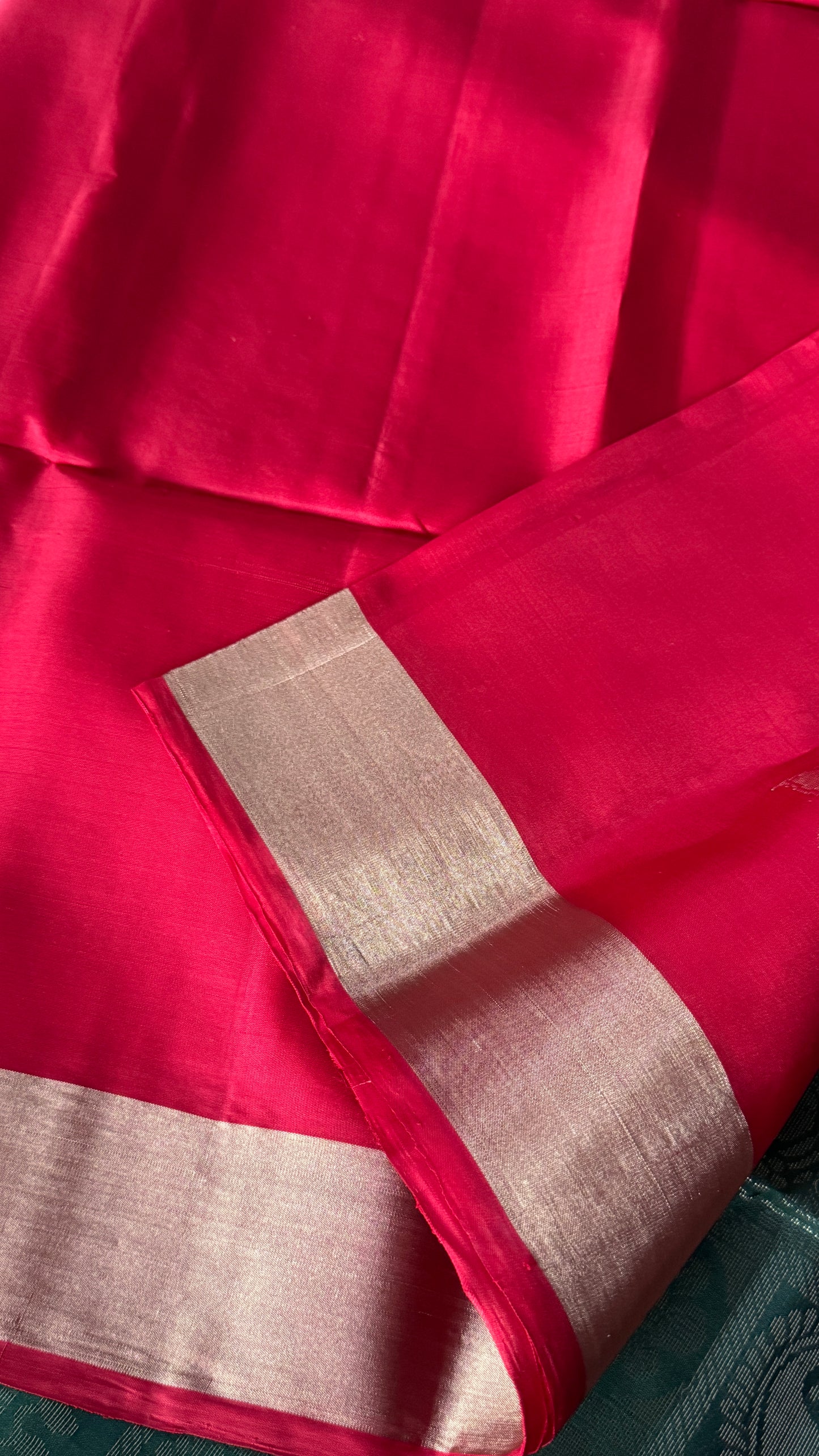 Red Pure Soft Silk Saree with Bottle Green Pallu | Silk Mark Certified
