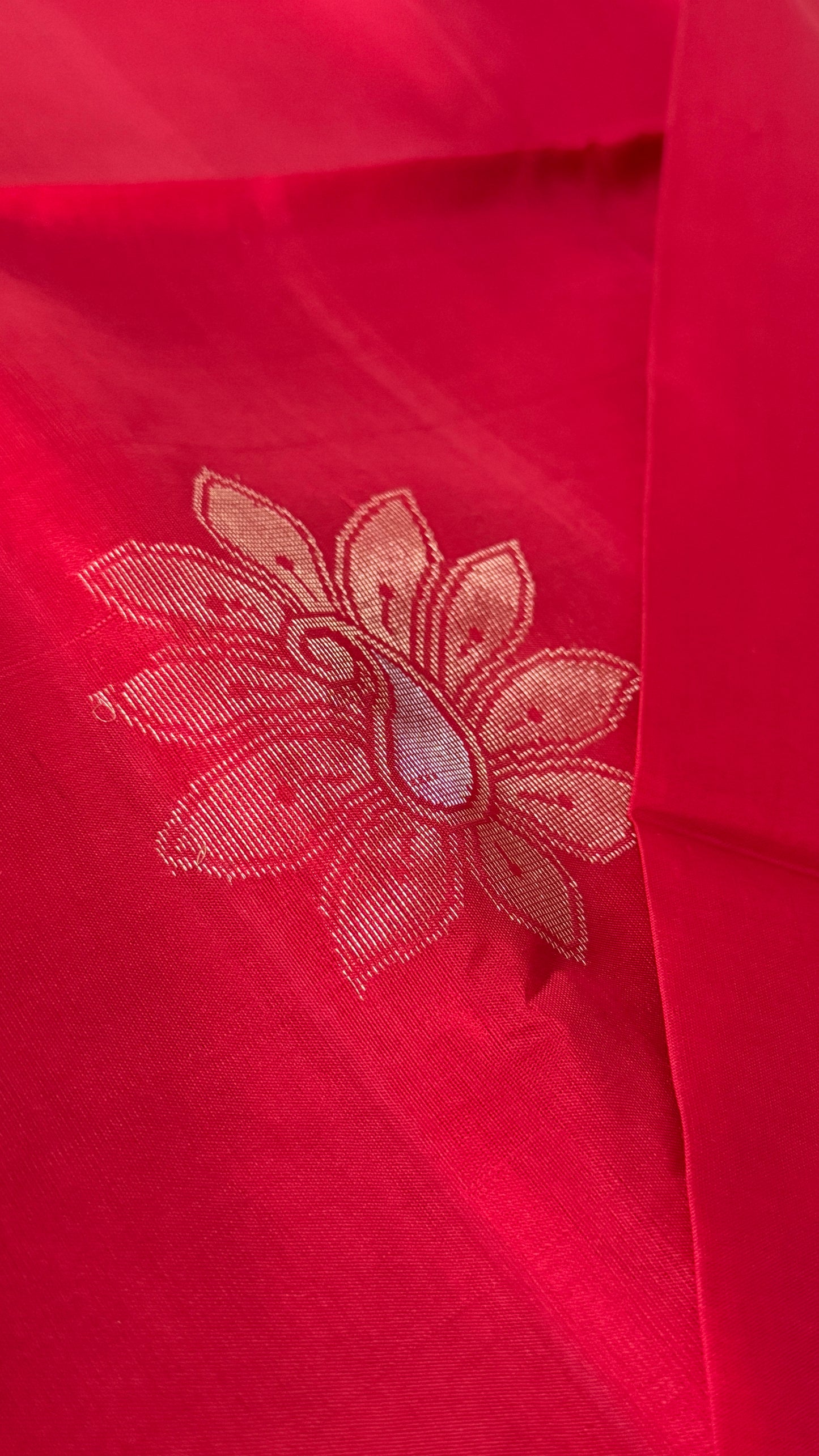 Red Pure Soft Silk Saree with Bottle Green Pallu | Silk Mark Certified