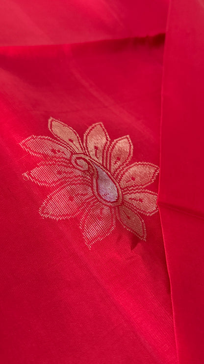 Red Pure Soft Silk Saree with Bottle Green Pallu | Silk Mark Certified