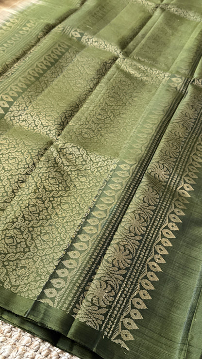 Pure Handloom Soft Silk Saree – Champagne with Olive Green