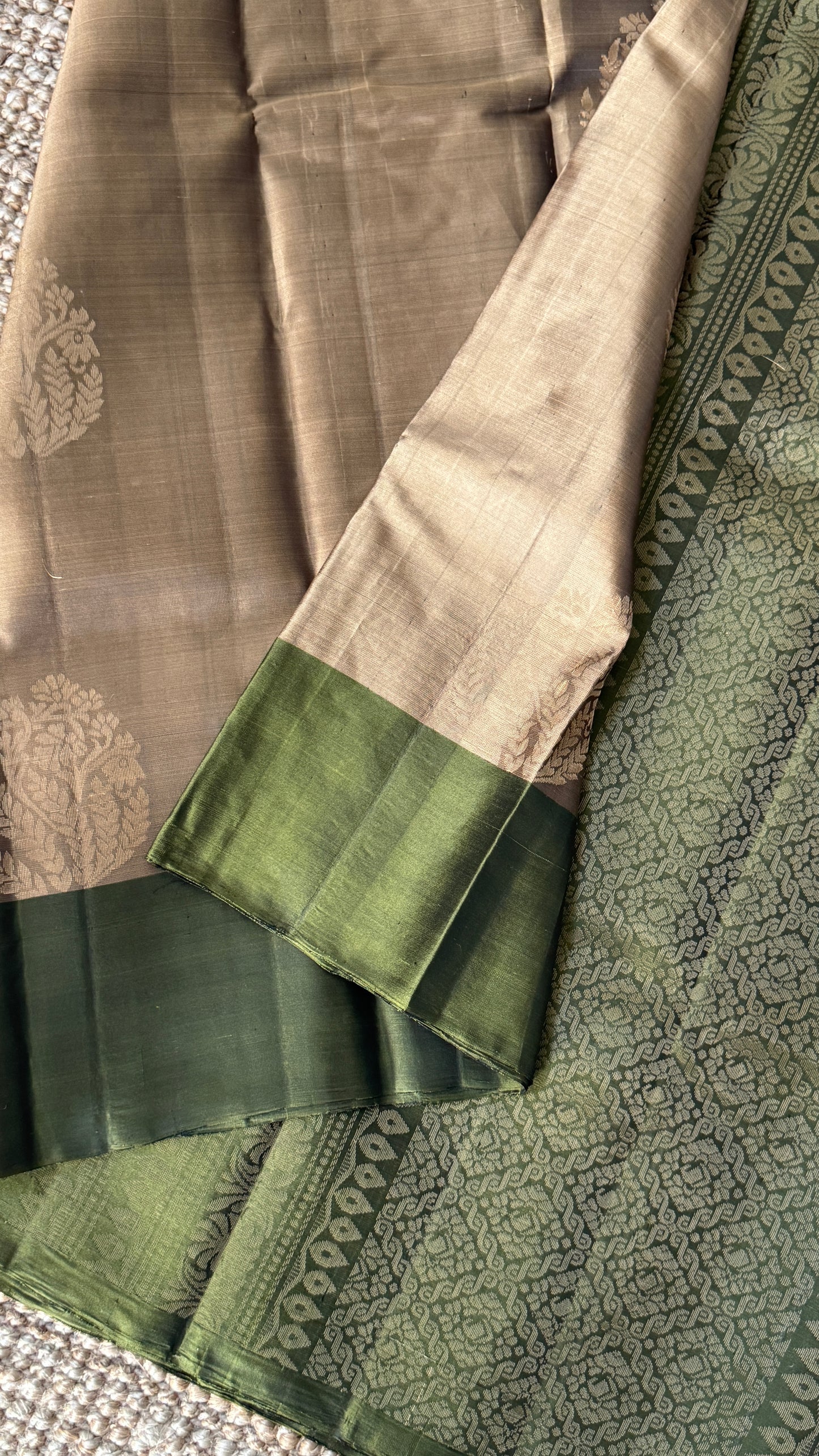 Pure Handloom Soft Silk Saree – Champagne with Olive Green