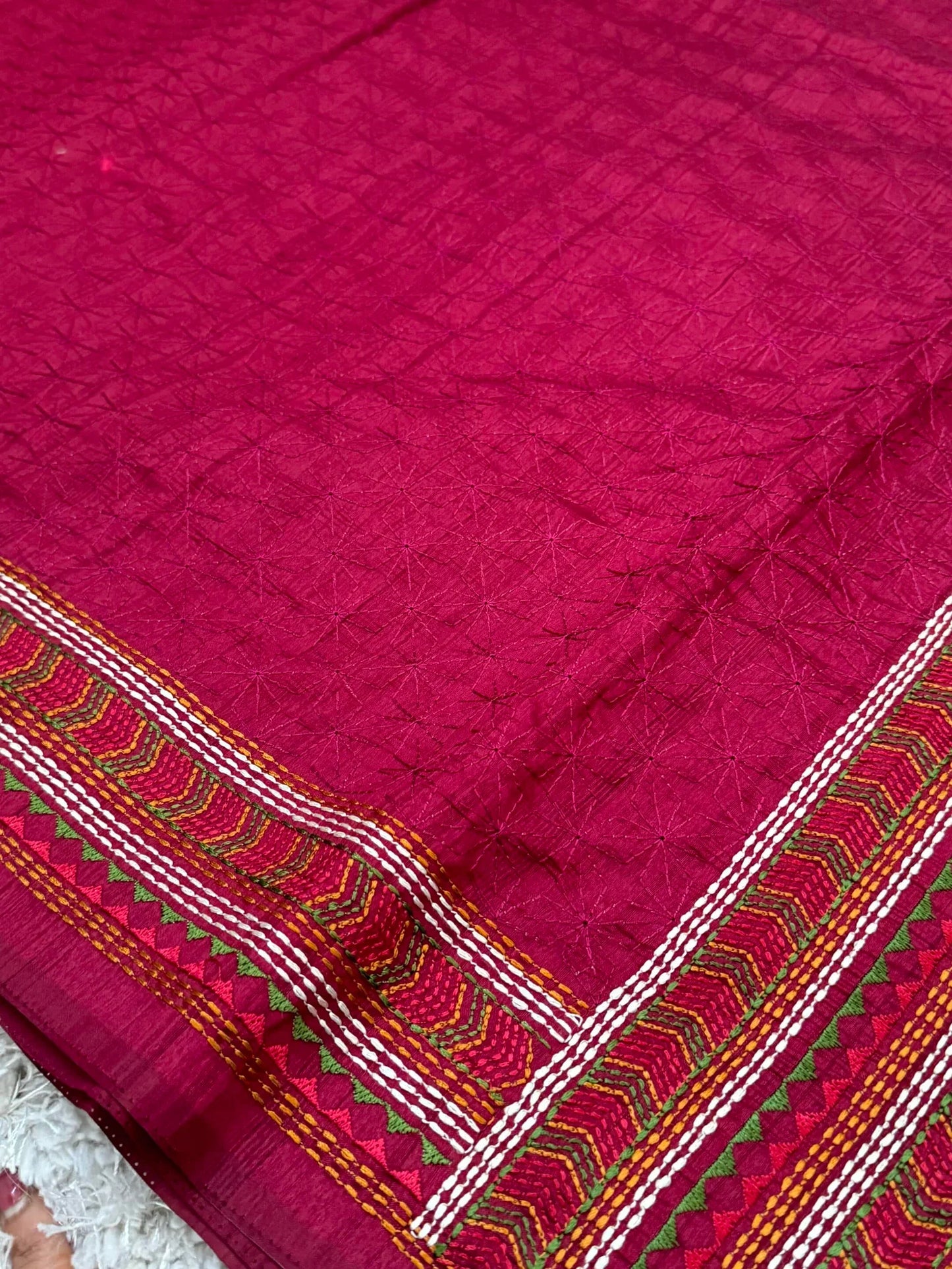 Raw silk embroidered saree – Maroon