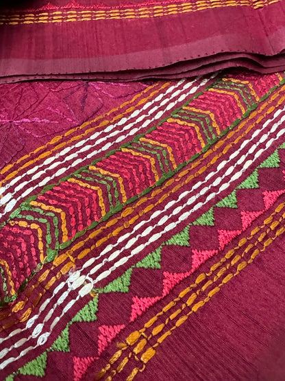Raw silk embroidered saree – Maroon