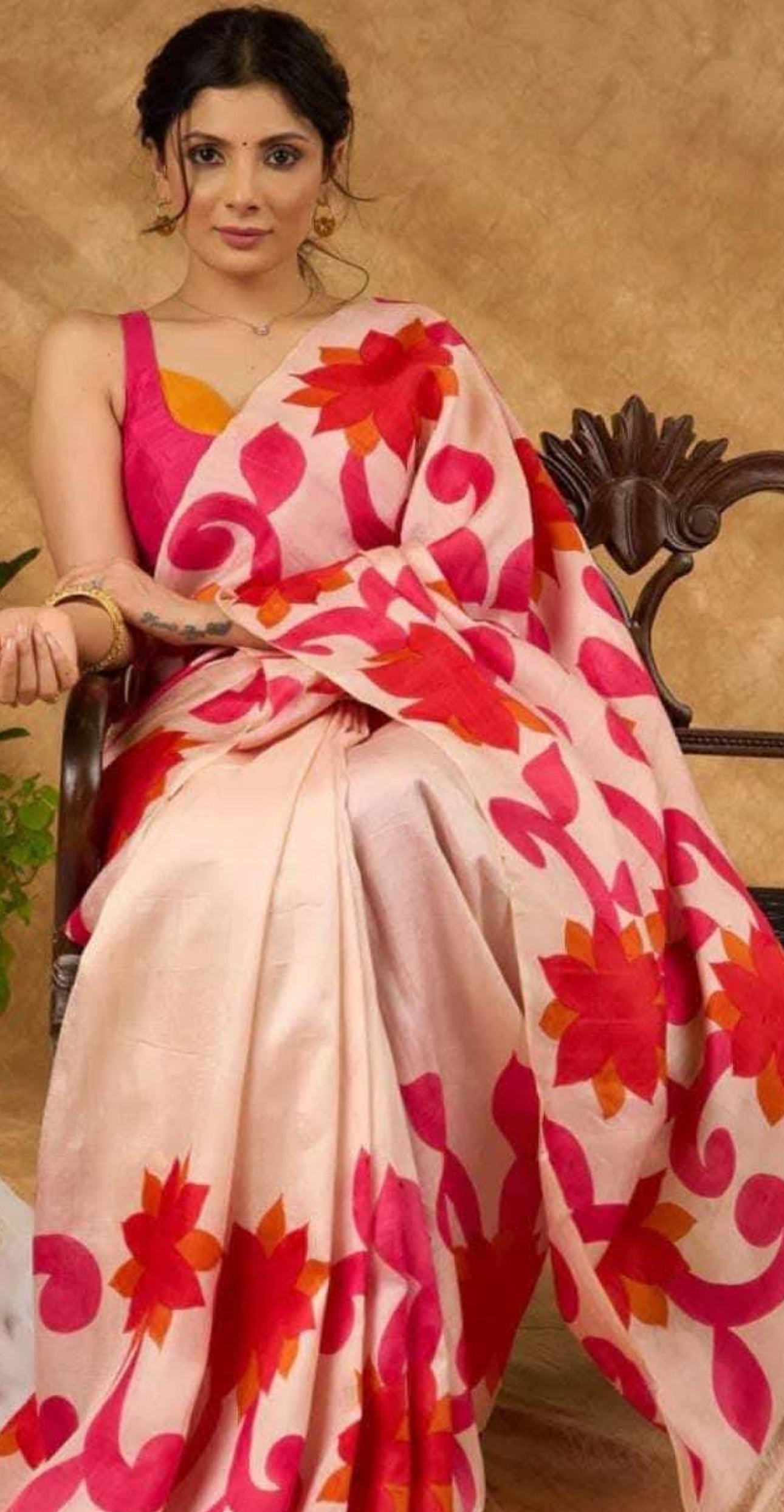 Purely Handpainted Floral On Pure Tussar Silk Saree-Baby Pink & Dark Pink|Silk Mark Certified
