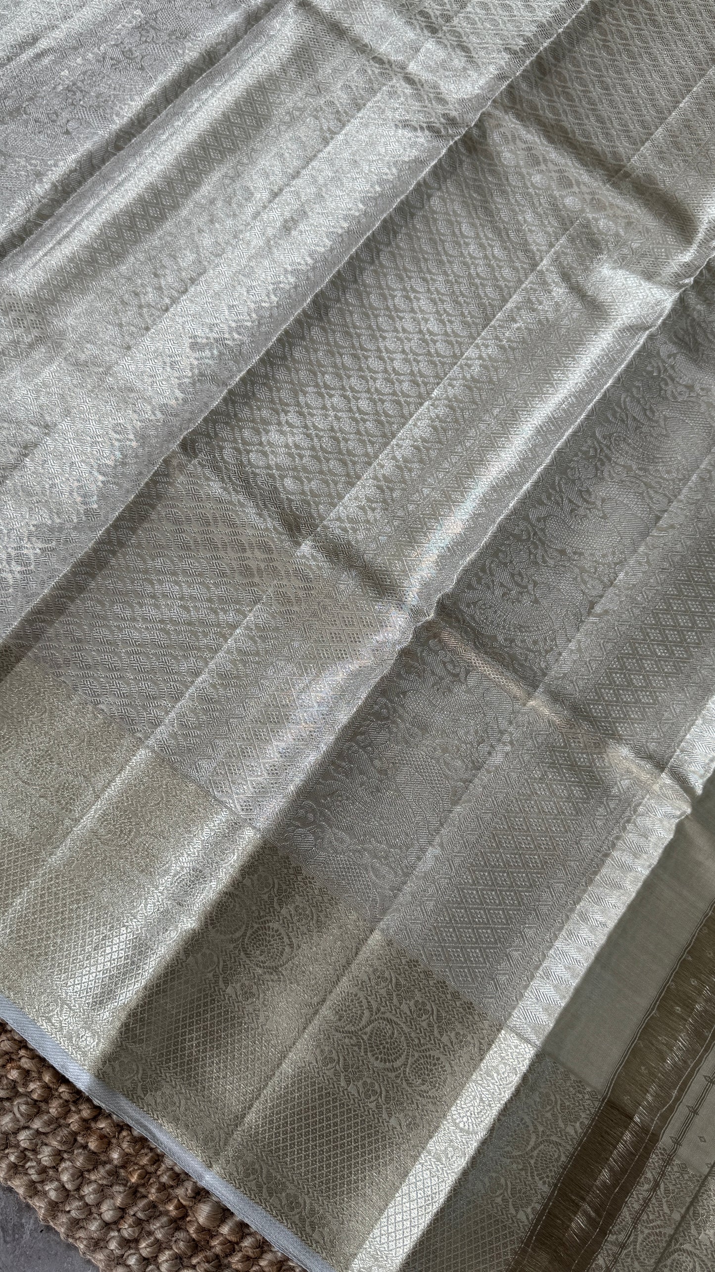 Tissue Kanchivaram Silk Saree – Half White