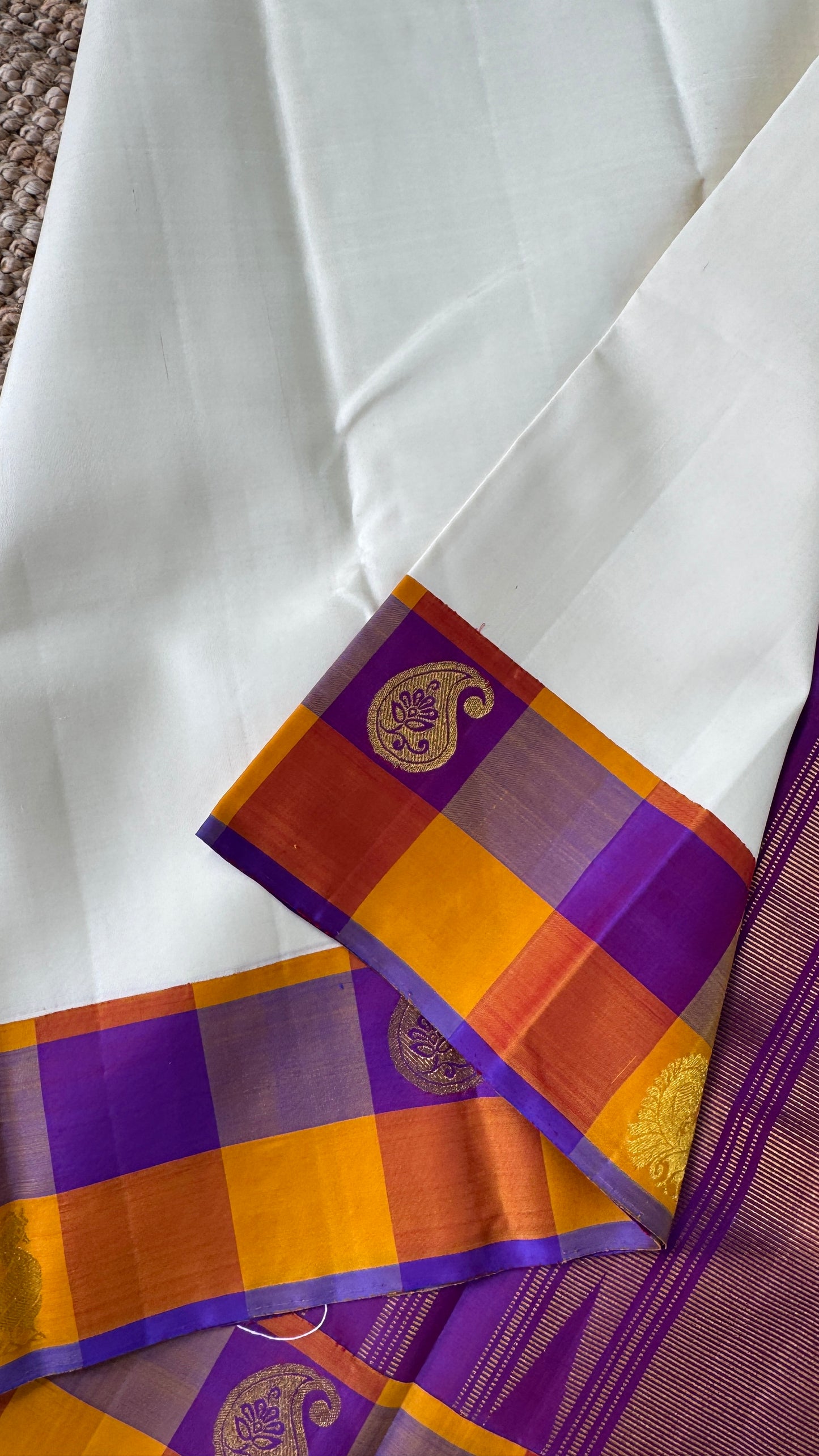 Half White Pure Kanchipuram Silk Saree | Silk Mark Certified