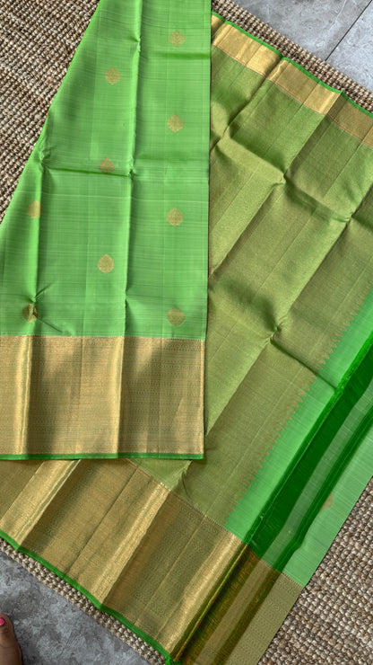 Green Pure Handloom Kanchipuram Silk Saree | Silk Mark Certified