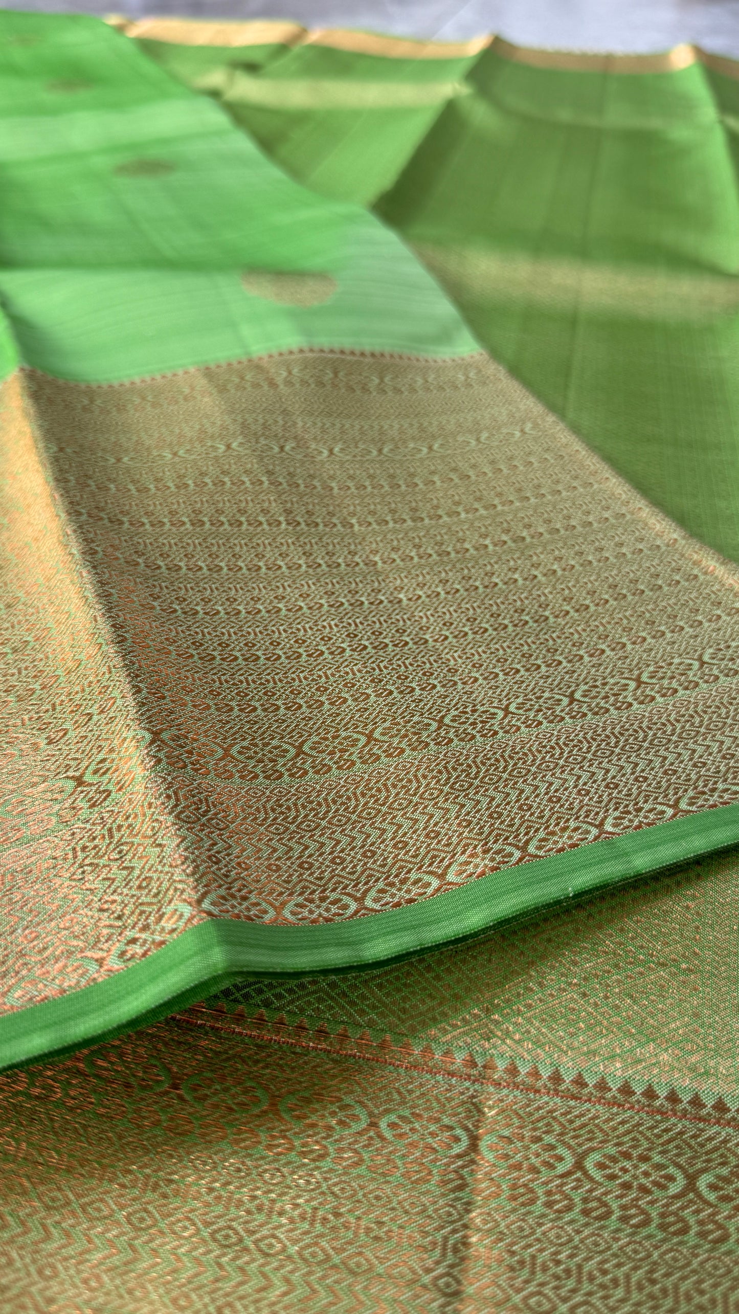 Green Pure Handloom Kanchipuram Silk Saree | Silk Mark Certified