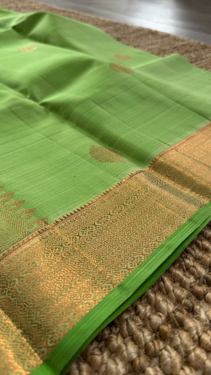 Green Pure Handloom Kanchipuram Silk Saree | Silk Mark Certified