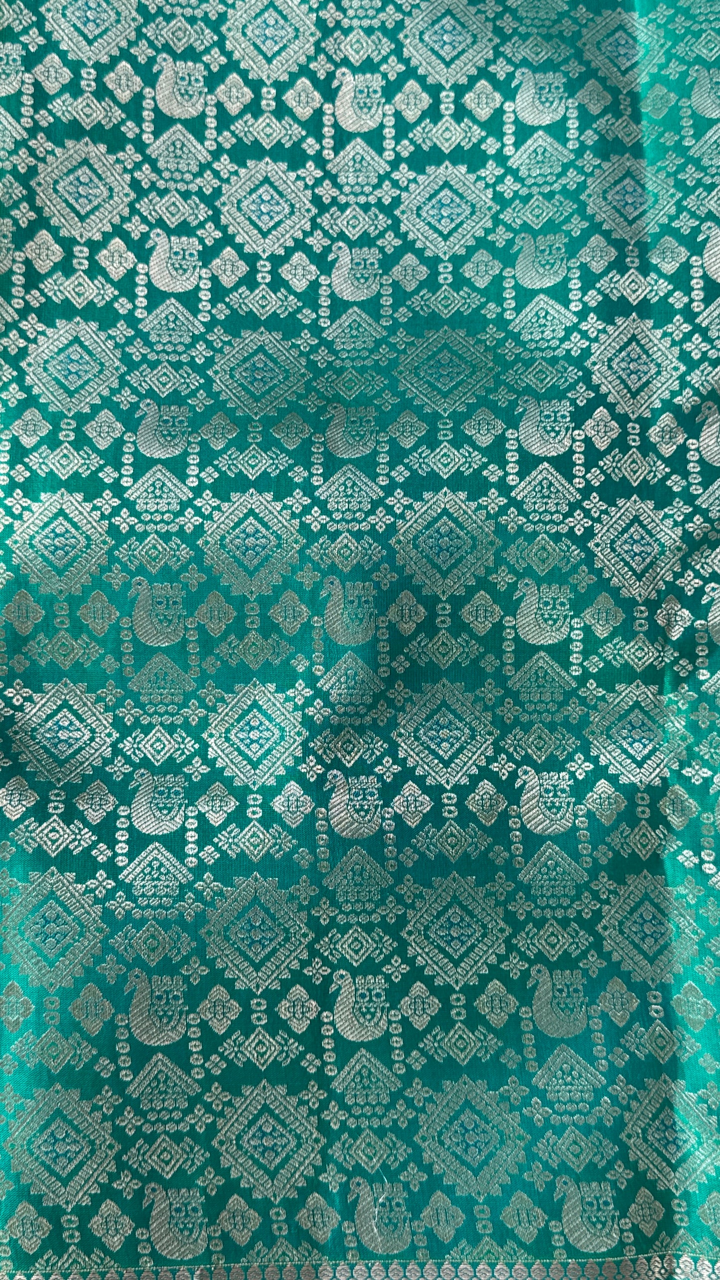 Exquisite Green Pure Kanchipuram Silk Saree | Silk Mark Certified