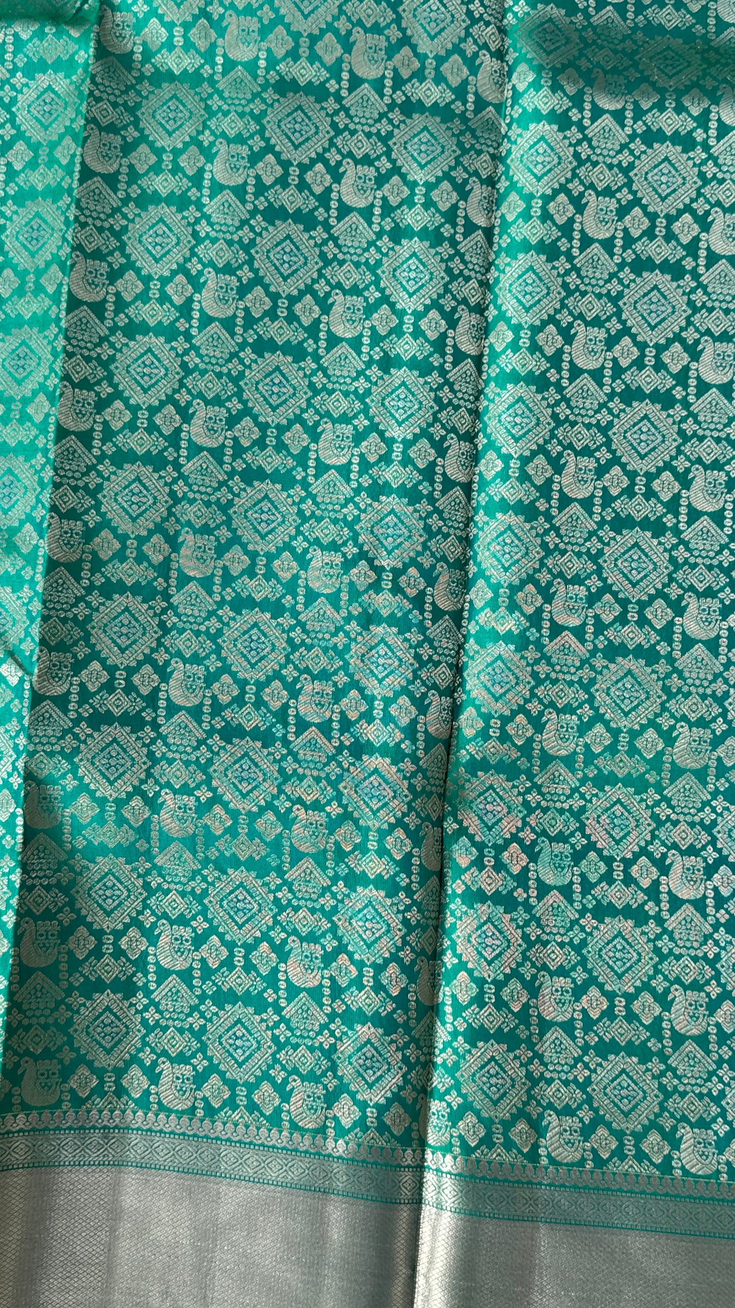 Exquisite Green Pure Kanchipuram Silk Saree | Silk Mark Certified