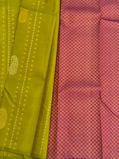 Parrot Green Pure Kanchipuram Silk Saree with Magenta Pallu | Silk Mark Certified
