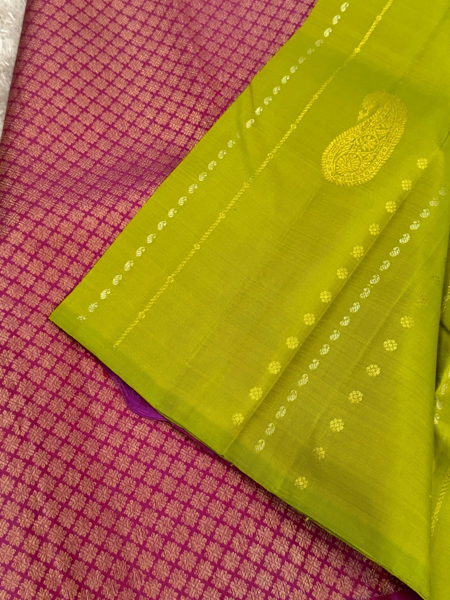 Parrot Green Pure Kanchipuram Silk Saree with Magenta Pallu | Silk Mark Certified