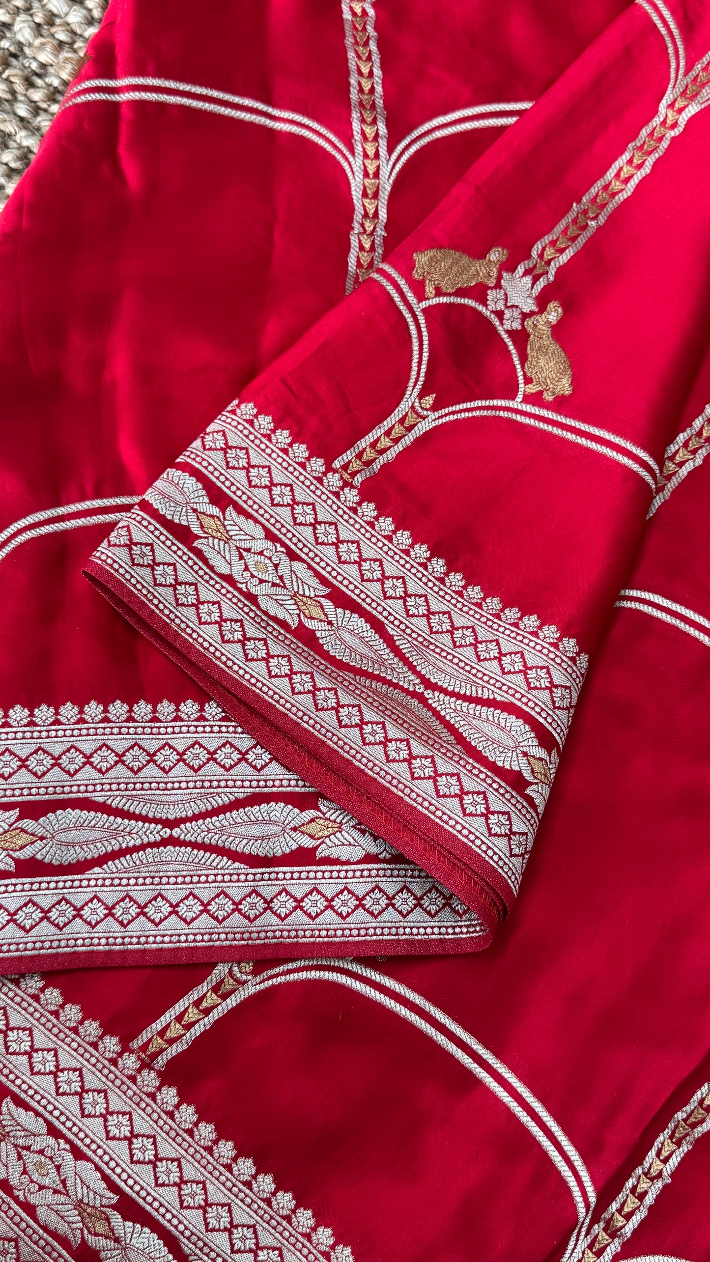 Pure Mashru Satin Silk Banarasi Saree - Crimson Red