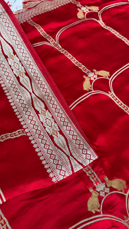 Pure Mashru Satin Silk Banarasi Saree - Crimson Red