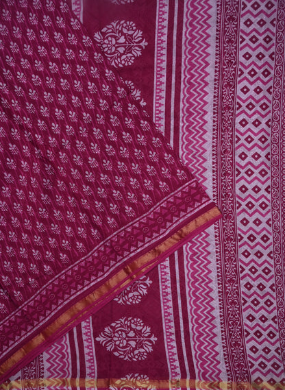 Mul Mul Cotton Ajrak Print Saree - Pink